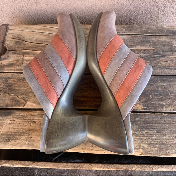 Naot Beyond Multi Slate Mule/Clog - Picture 5 of 8